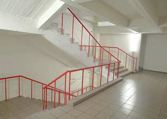 K&r Self Check-in Tallinn